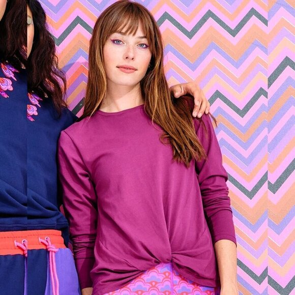 NWT Terez Bliss Twist Front Long Sleeve Peruvian Cotton Tee in Black Raspberry - Picture 1 of 10